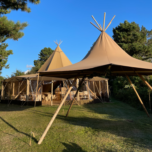 Matchende-lounge-tipi-aspect-ratio-525-525